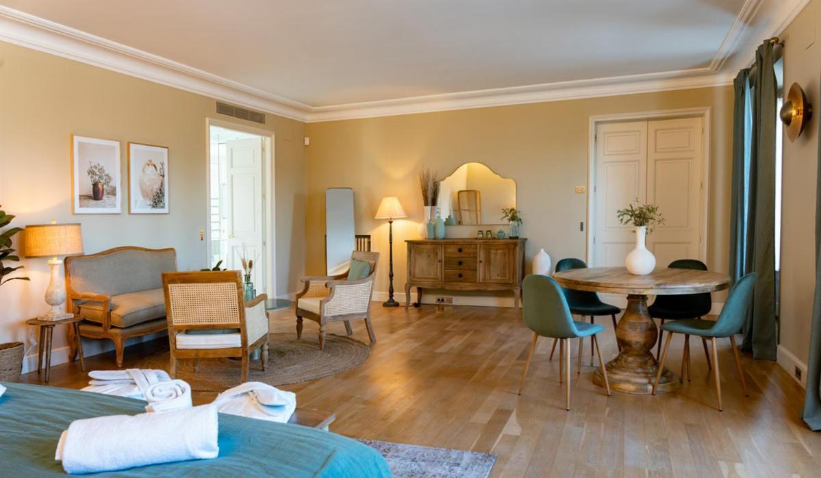 Hotel Font De La Canya Avinyonet del Penedes Eksteriør billede