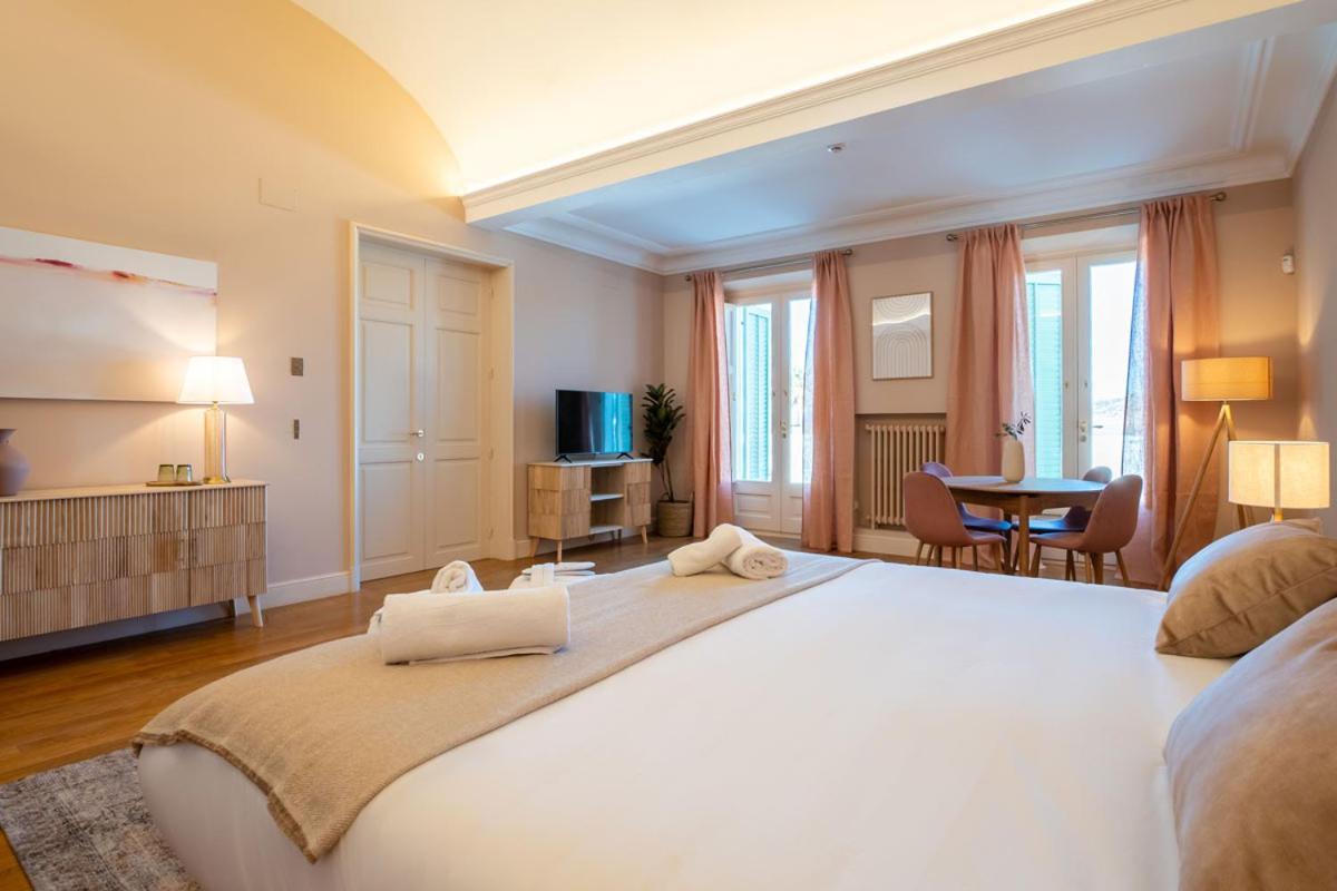 Hotel Font De La Canya Avinyonet del Penedes Eksteriør billede